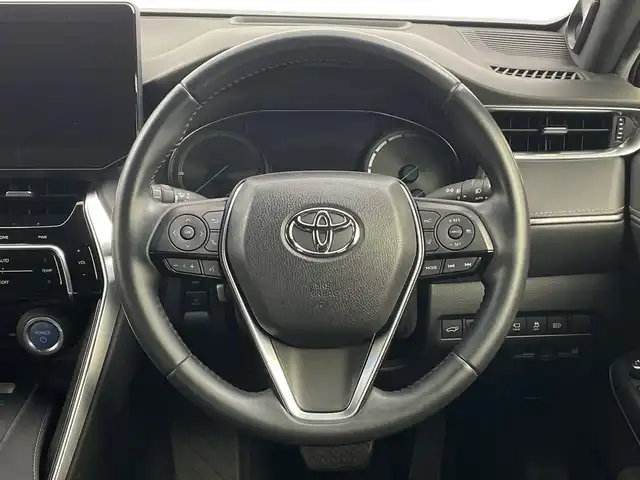 トヨタ ハリアー ハイブリッド Z 新潟県 2021(令3)年 4.9万km ホワイトパールクリスタルシャイン 純正ディラーオプションナビ/JBLサウンド/フルセグTV/ミラキャスト/Bluetooth/追従型クルーズコントロール/横滑り防止装置/前後コーナーセンサー/BSM/HUD/パワーバックドア/オートライト/オートマチックハイビーム/全方位カメラ/ミラー一体型ドライブレコーダー/純正LEDヘッドライト/純正フロアマット/純正アルミホイール