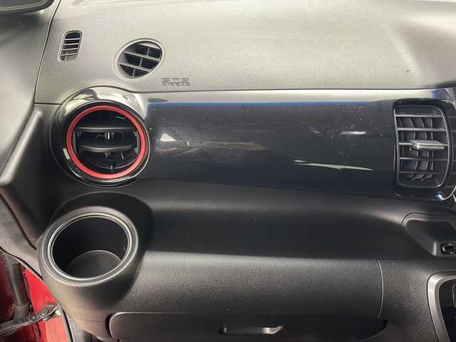 ホンダ Ｎ ＢＯＸ カスタム G SSパッケージ 秋田県 2015(平27)年 5.2万km ミラノレッド ワンオーナー/４WD/安心パッケージ/ナビ装着用スペシャルパッケージ/純正ギャザーズナビ/　CD/DVD/SD/USB/ワンセグ/バックカメラ/ETC/衝突軽減ブレーキ/横滑り防止/前席シートヒーター/アイドリングストップ/HIDヘッドライト/フォグライト/オートライト/プッシュスタート/スマートキー/純正フロアマット/ドアバイザー/オートエアコン/プッシュスタート/フォグライト/ウィンカーミラー/革巻きステアリング/両側ぱわースライドドア/ホンダECON/スタリングリモコン