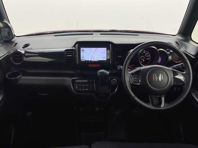 ホンダ Ｎ ＢＯＸ カスタム G SSパッケージ 秋田県 2015(平27)年 5.2万km ミラノレッド ワンオーナー/４WD/安心パッケージ/ナビ装着用スペシャルパッケージ/純正ギャザーズナビ/　CD/DVD/SD/USB/ワンセグ/バックカメラ/ETC/衝突軽減ブレーキ/横滑り防止/前席シートヒーター/アイドリングストップ/HIDヘッドライト/フォグライト/オートライト/プッシュスタート/スマートキー/純正フロアマット/ドアバイザー/オートエアコン/プッシュスタート/フォグライト/ウィンカーミラー/革巻きステアリング/両側ぱわースライドドア/ホンダECON/スタリングリモコン