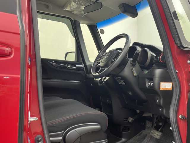 ホンダ Ｎ ＢＯＸ カスタム G SSパッケージ 秋田県 2015(平27)年 5.2万km ミラノレッド ワンオーナー/４WD/安心パッケージ/ナビ装着用スペシャルパッケージ/純正ギャザーズナビ/　CD/DVD/SD/USB/ワンセグ/バックカメラ/ETC/衝突軽減ブレーキ/横滑り防止/前席シートヒーター/アイドリングストップ/HIDヘッドライト/フォグライト/オートライト/プッシュスタート/スマートキー/純正フロアマット/ドアバイザー/オートエアコン/プッシュスタート/フォグライト/ウィンカーミラー/革巻きステアリング/両側ぱわースライドドア/ホンダECON/スタリングリモコン