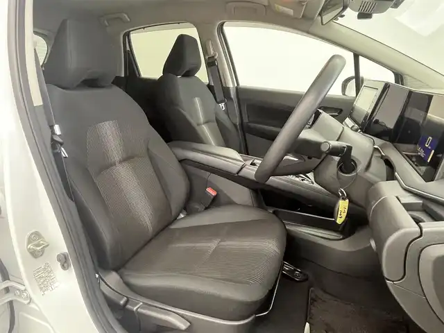 日産 ノート X 埼玉県 2021(令3)年 1.3万km ピュアホワイトパール メーカーナビ　バックカメラ　ビルトインＥＴＣ２．０　ドライブレコーダー　セーフティシステムプラス　レーダークルーズコントロール　メモリシート　ステアリングヒーター　シートヒーター　オートハイビーム