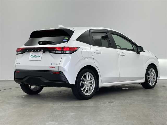 日産 ノート X 富山県 2021(令3)年 1.3万km ピュアホワイトパール 純正ナビ　/バックカメラ　/ビルトインＥＴＣ２．０　/ドライブレコーダー　/セーフティシステムプラス　/レーダークルーズコントロール/オートハイビーム