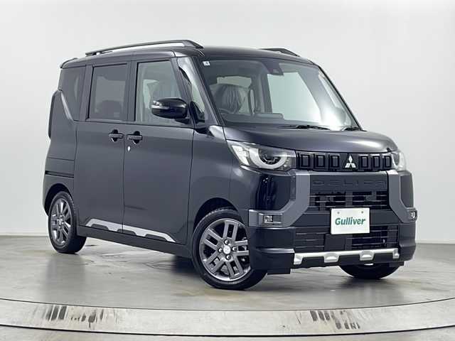 三菱 デリカミニ T プレミアム 埼玉県 2025(令7)年 0.1千km アメジストブラック 届出済未使用車　/純正９インチディスプレイオーディオ　/全方位カメラ　/マイパイロット　/シートヒーター　/ステアリングヒーター　/両側パワースライドドア　/オートブレーキホールド/電子パーキング　/衝突軽減システム/ダウンヒルアシスト/前後コーナーセンサー/サイドデカール　/ルーフレール/LEDヘッドライト/ウィンカーミラー/フォグランプ/プッシュスタート/スマートキー