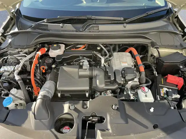 ホンダ ヴェゼル ハイブリッド e:HEV Z 滋賀県 2024(令6)年 0.6万km サンドカーキパール 社外ナビ/(Bluetooth/AM/FM)/衝突軽減ブレーキ/アダプティブクルーズコントロール/レーンキープアシスト/ブラインドスポットモニター/バックカメラ/コーナーセンサー/電動リアーゲート/ハーフレザーシート/シートヒーター/ステアリングヒーター/電動パーキング/ブレーキホールド/LEDオートライト/オートハイビーム/フォグ/パドルシフト/ETC/USB/寒冷地仕様