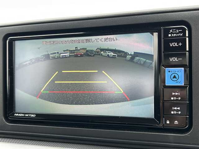 トヨタ ライズ G 滋賀県 2023(令5)年 0.8万km シャイニングホワイトパール 純正ナビ/(Bluetooth/フルセグ/CD/DVD)/スマートアシスト/・衝突軽減ブレーキ/・レーンキープアシスト/・標識認識/・先行車発進告知/・Autoハイビーム/LEDオートライト/バックカメラ/コーナーセンサー/純正フロアマット/電動格納ミラー/ドアバイザー/ビルトインETC/USB/フロアMT付きAT