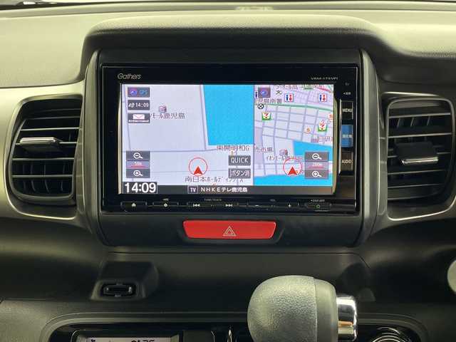 ホンダ Ｎ ＢＯＸ スラッシュ G Lパッケージ 鹿児島県 2016(平28)年 4.5万km アッシュグリーンメタリック ワンオーナー/純正ナビ/（AM/FM/CD/DVD/Bluetooth/フルセグ）/バックカメラ/ビルトインETC/ステアリングリモコン/電子パーキング/電格ミラー/純正フロアマット/サウンドマッピングシステム/横滑り防止装置/チップアップシート/ヘッドライトレベライザー/保証書/取扱説明書