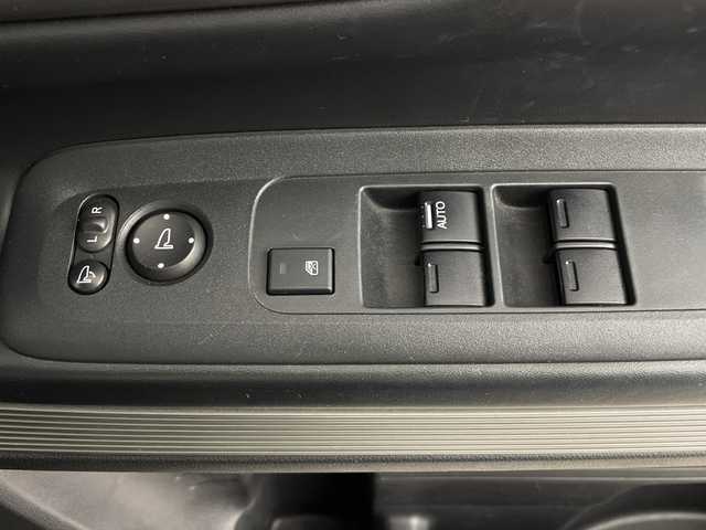 ホンダ Ｎ ＢＯＸ スラッシュ G Lパッケージ 鹿児島県 2016(平28)年 4.5万km アッシュグリーンメタリック ワンオーナー/純正ナビ/（AM/FM/CD/DVD/Bluetooth/フルセグ）/バックカメラ/ビルトインETC/ステアリングリモコン/電子パーキング/電格ミラー/純正フロアマット/サウンドマッピングシステム/横滑り防止装置/チップアップシート/ヘッドライトレベライザー/保証書/取扱説明書