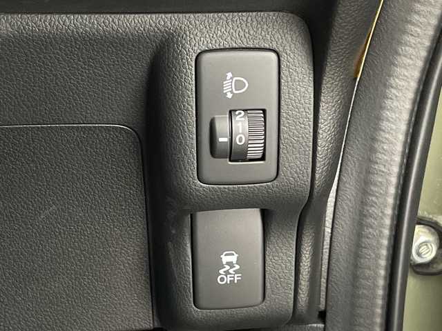 ホンダ Ｎ ＢＯＸ スラッシュ G Lパッケージ 鹿児島県 2016(平28)年 4.5万km アッシュグリーンメタリック ワンオーナー/純正ナビ/（AM/FM/CD/DVD/Bluetooth/フルセグ）/バックカメラ/ビルトインETC/ステアリングリモコン/電子パーキング/電格ミラー/純正フロアマット/サウンドマッピングシステム/横滑り防止装置/チップアップシート/ヘッドライトレベライザー/保証書/取扱説明書