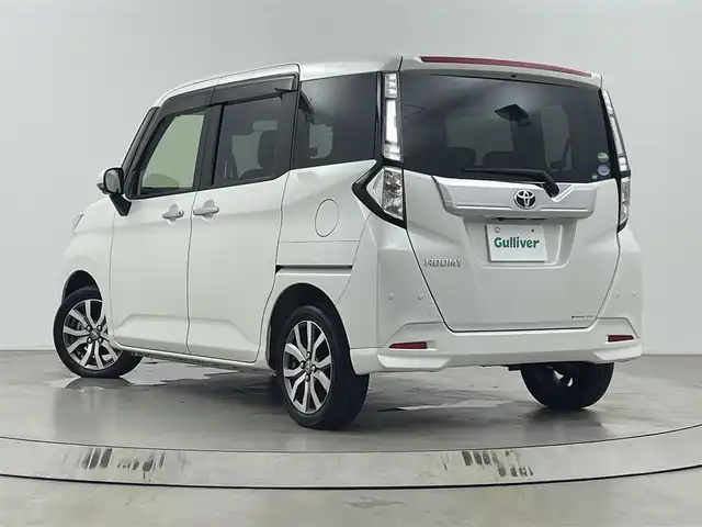 トヨタ ルーミー カスタムG－T 埼玉県 2019(令1)年 2万km パールホワイトⅢ 純正ナビ　/全方位カメラ　/ドライブレコーダー　/両側パワースライドドア　/シートヒーター　/衝突軽減システム　/クルーズコントロール　/レーンキープアシスト　/オートマティックハイビーム　/コーナーセンサー/ETC　/純正15インチアルミホイール/フロアマット/フォグランプ/ウィンカーミラー/ドアバイザー/ロールサンシェード