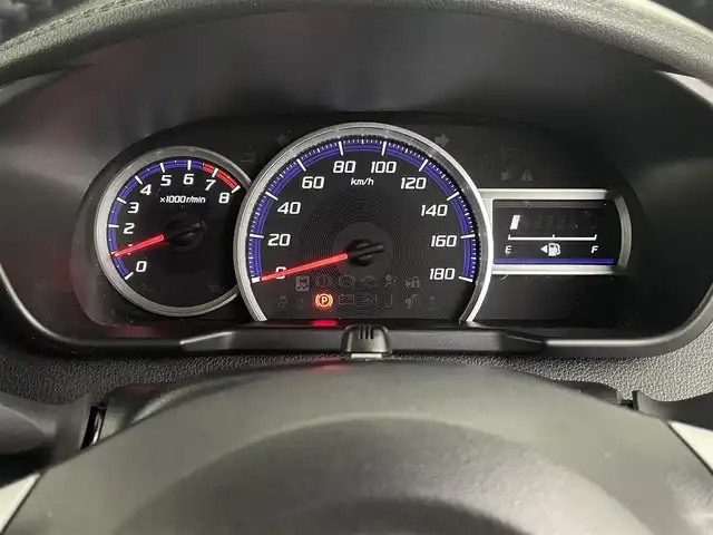 トヨタ ルーミー カスタムG－T 埼玉県 2019(令1)年 2万km パールホワイトⅢ 純正ナビ　/全方位カメラ　/ドライブレコーダー　/両側パワースライドドア　/シートヒーター　/衝突軽減システム　/クルーズコントロール　/レーンキープアシスト　/オートマティックハイビーム　/コーナーセンサー/ETC　/純正15インチアルミホイール/フロアマット/フォグランプ/ウィンカーミラー/ドアバイザー/ロールサンシェード