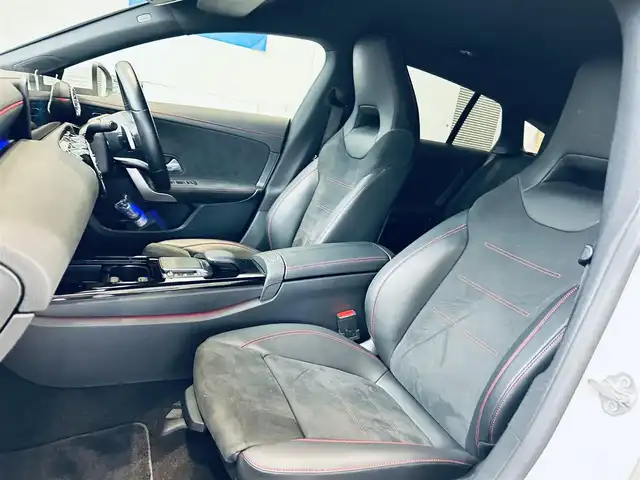 メルセデス・ベンツ ＣＬＡ２００ｄ Sブレーク AMGライン 大阪府 2021(令3)年 4.3万km ポーラホワイト レーダーセーフティP/純正ナビ/ＴＶ/バックカメラ/純正18インチＡＷ/ＬＥＤヘッドライト/アンビエントライト/ＡＣＣ/ブラインドスポット/電動リアゲート/クリアランスソナー/ワイヤレス充電/ハーフ革/メモリ付きパワーシート/シートヒーター