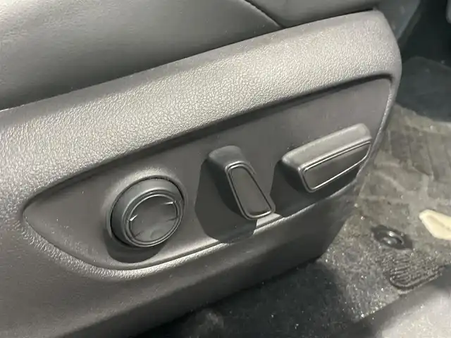 トヨタ ＲＡＶ４ アドベンチャー オフロードPKG 新潟県 2021(令3)年 3.5万km グレーメタリック ワンオーナー/4WD/バックカメラ/ウィンカーミラー/クルーズコントロール/ドアバイザー/プッシュスタート/ETC/ブラインドスポットモニター/運転助手席シートヒーター、クーラー/ステアリングヒーター/電動パーキングブレーキ/ブレーキホールド/走行モード/ハンズフリー/スペアキー1個