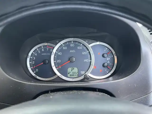 日産 キックス RX 高知県 2009(平21)年 8.9万km ブラック 社外ナビ/　Bluetooth/フルセグ/　CD/DVD/AM/FM/ドライブレコーダー/4WD/純正フロアマット/純正15インチアルミホイール/シートヒーター/背面タイヤ/IC付きターボ/ハロゲンヘッドライト/運転席＋助手席エアバック/ABS/盗難防止装置/保証書/記録簿/取扱説明書