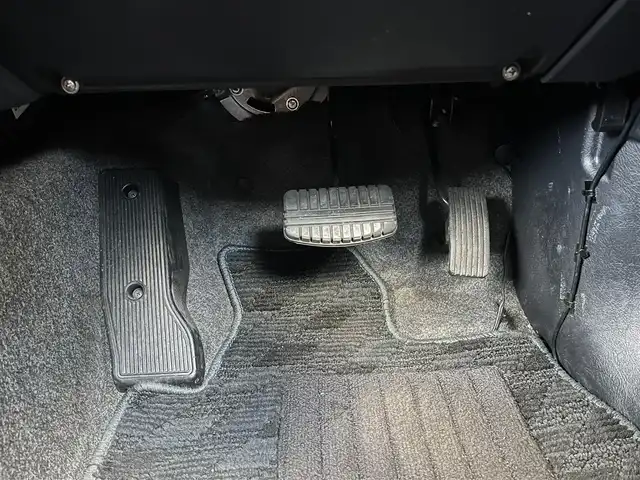 日産 キックス RX 高知県 2009(平21)年 8.9万km ブラック 社外ナビ/　Bluetooth/フルセグ/　CD/DVD/AM/FM/ドライブレコーダー/4WD/純正フロアマット/純正15インチアルミホイール/シートヒーター/背面タイヤ/IC付きターボ/ハロゲンヘッドライト/運転席＋助手席エアバック/ABS/盗難防止装置/保証書/記録簿/取扱説明書