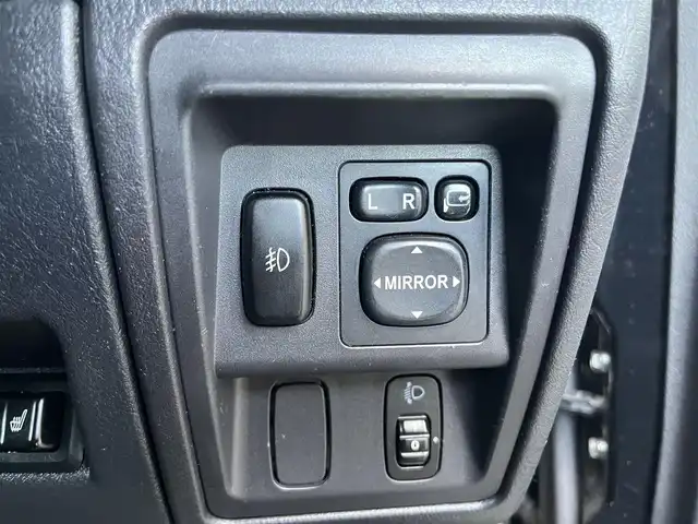 日産 キックス RX 高知県 2009(平21)年 8.9万km ブラック 社外ナビ/　Bluetooth/フルセグ/　CD/DVD/AM/FM/ドライブレコーダー/4WD/純正フロアマット/純正15インチアルミホイール/シートヒーター/背面タイヤ/IC付きターボ/ハロゲンヘッドライト/運転席＋助手席エアバック/ABS/盗難防止装置/保証書/記録簿/取扱説明書