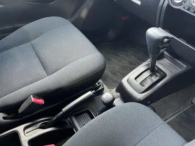 日産 キックス RX 高知県 2009(平21)年 8.9万km ブラック 社外ナビ/　Bluetooth/フルセグ/　CD/DVD/AM/FM/ドライブレコーダー/4WD/純正フロアマット/純正15インチアルミホイール/シートヒーター/背面タイヤ/IC付きターボ/ハロゲンヘッドライト/運転席＋助手席エアバック/ABS/盗難防止装置/保証書/記録簿/取扱説明書