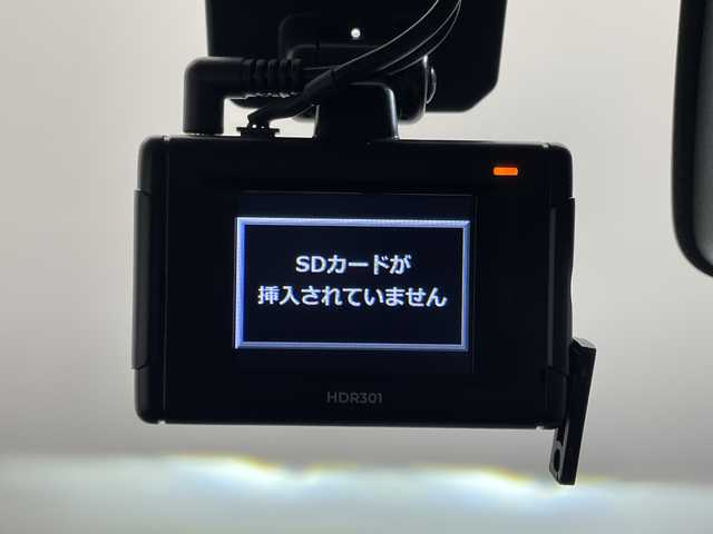 スズキ ジムニー シエラ JC 愛媛県 2024(令6)年 0.6万km ピュアホワイトP 衝突被害軽減システム　ドライブレコーダー　シートヒーター　ダウンヒルアシストコントロール　クルーズコントロール　ヘッドライトウォッシャー　純正１５インチアルミホイール　純正フロアマット　禁煙車