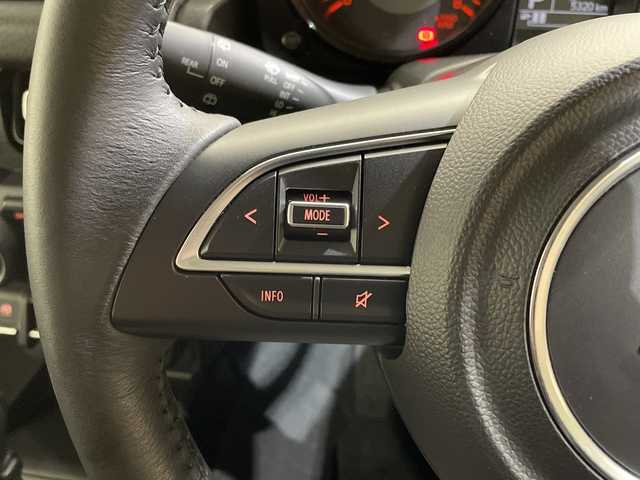 スズキ ジムニー シエラ JC 愛媛県 2024(令6)年 0.6万km ピュアホワイトP 衝突被害軽減システム　ドライブレコーダー　シートヒーター　ダウンヒルアシストコントロール　クルーズコントロール　ヘッドライトウォッシャー　純正１５インチアルミホイール　純正フロアマット　禁煙車