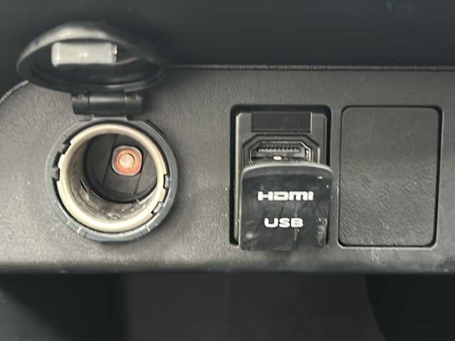 ダイハツ ムーヴ キャンバス G メイクアップ リミテッド　SAⅢ 三重県 2020(令2)年 4.3万km パールホワイトⅢ/ナチュラルベージュマイカメタリック 2トーン 純正ナビ/パノラマモニター/ETC/両側パワースライドドア/前方ドラレコ/USB給電/LEDヘッドライト/オートマチックハイビーム/PSC/純正フロアマット/スマートアシスト/禁煙車