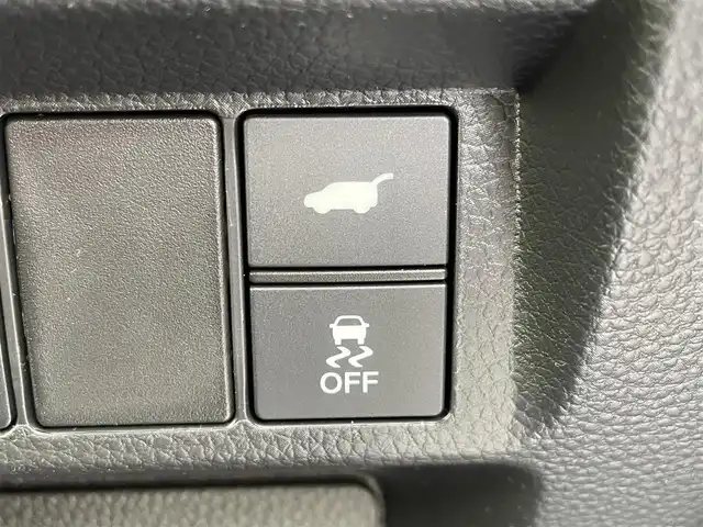 ホンダ ステップワゴン スパーダ eHEV 東京都 2025(令7)年 0.1千km プラチナホワイトパール 登録済未使用車/純正11.4インチナビ/バックカメラ/両側パワースライドドア/パワーテールゲート/レザーシート/シートヒーター/オットマン/パドルシフト/ホンダセンシング/衝突軽減ブレーキ/レーンキープアシスト/レーダークルーズコントロール/ブラインドスポットモニター/コーナーセンサー/LEDヘッドライト/スマートキー