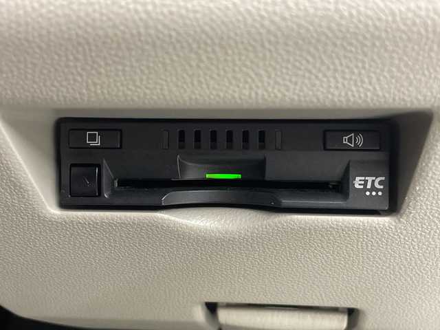 トヨタ パッソ X Lパッケージ 神奈川県 2022(令4)年 1.4万km キナコメタリック 純正SDナビゲーション【NSCN-W68】/AM FM ワンセグ Bluetooth CD　DVD　AUX　SD /バックカメラ/トヨタセーフティセンス/ETC/ドライブレコーダー/純正フロアマット/スマートキー/ハロゲンヘッドライト/オートライト/オートマチックハイビーム/ドアバイザー/クリアランスソナー/横滑り防止装置/衝突被害軽減システム/アイドリングストップ