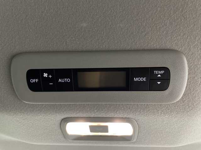 日産 セレナ e－パワー ハイウェイスター V 群馬県 2025(令7)年 0.1千km プリズムホワイト 登録済未使用車　純正１２．３型ナビ　全周囲カメラ　プロパイロット　電子ミラー　ワイヤレス充電器　両側電動スライドドア　アダプティブオートマチックハイビーム　衝突被害軽減ブレーキ　レーンアシスト　禁煙車