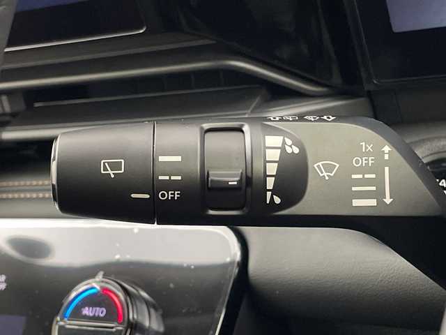 日産 セレナ e－パワー ハイウェイスター V 群馬県 2025(令7)年 0.1千km プリズムホワイト 登録済未使用車　純正１２．３型ナビ　全周囲カメラ　プロパイロット　電子ミラー　ワイヤレス充電器　両側電動スライドドア　アダプティブオートマチックハイビーム　衝突被害軽減ブレーキ　レーンアシスト　禁煙車