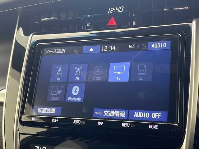 トヨタ ハリアー プレミアム 沖縄県 2018(平30)年 3.2万km ホワイトパールクリスタルシャイン 純正９インチナビ　/(フルセグＴＶ　ＤＶＤ再生　ＢＴ接続)/純正ドラレコ　/トヨタセーフティセンス　/レーンアシスト　/レーダークルーズコントロール　/オートマチックハイビーム　/パワーシート　/ハーフレザーシート /ＬＥＤオートライト/電動パーキングブレーキ/オートホールド
