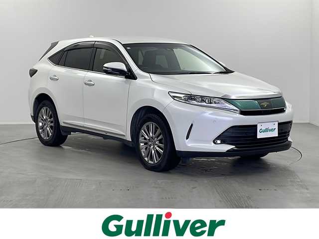 トヨタ ハリアー プレミアム 栃木県 2018(平30)年 5.1万km ホワイトパールクリスタルシャイン トヨタセーフティセンス/・プリクラッシュセーフティ/・レーンディパーチャーアラート/・インテリジェンスクリアランスソナー/・アダプティブクルーズコントロール/・オートマチックハイビーム/純正9インチSDナビ/（AM/FM/CD/SD/Bluetooth/フルセグTV)/バックカメラ/デジタルインナーミラー型ドライブレコーダー/ビルトインETC/パワーバックドア/運転席パワーシート/LEDヘッドライト/ドアバイザー/純正18インチアルミホイール/W/サイド/カーテンエアバッグ