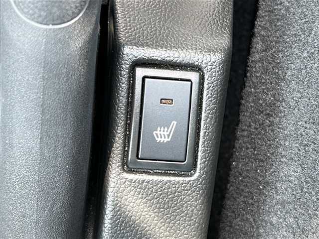 スズキ スイフト HYBRID MG 山口県 2022(令4)年 1.5万km スターシルバーメタリック レーダークルーズコントロール/ビルトインETC/純正フロアマット/オートライト/運転席シートヒーター/パーキングアシスト/アイドリングストップ/スマートキー/スペアキー/プッシュスタート/デュアルカメラブレーキサポート/横滑り防止装置/レーンキープアシスト/盗難防止装置