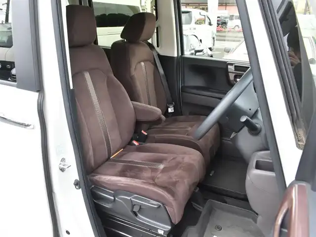 ホンダ Ｎ ＢＯＸ G･EX Hセンシング カッパーブラウンスタイル 神奈川県 2019(平31)年 3.8万km 白Ⅱ カッパールーフ/ホンダセンシング/レーダークルーズコントロール/衝突軽減ブレーキ/誤発進抑制機能/ギャザーズSDナビVXM-195VFi/Bluetoothオーディオ/フルセグTV/DVD/CD/ステアリングリモコン/バックカメラ/ケンウッドツイーター/ETC/両側パワースライドドア/LEDヘッドライト/フロアマット/サイドバイザー/プッシュスタート　スペアあり/保証書/取扱説明書