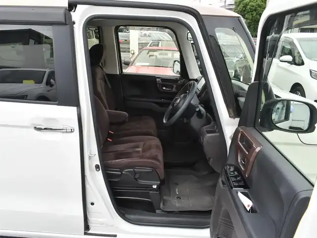 ホンダ Ｎ ＢＯＸ G･EX Hセンシング カッパーブラウンスタイル 神奈川県 2019(平31)年 3.8万km 白Ⅱ カッパールーフ/ホンダセンシング/レーダークルーズコントロール/衝突軽減ブレーキ/誤発進抑制機能/ギャザーズSDナビVXM-195VFi/Bluetoothオーディオ/フルセグTV/DVD/CD/ステアリングリモコン/バックカメラ/ケンウッドツイーター/ETC/両側パワースライドドア/LEDヘッドライト/フロアマット/サイドバイザー/プッシュスタート　スペアあり/保証書/取扱説明書