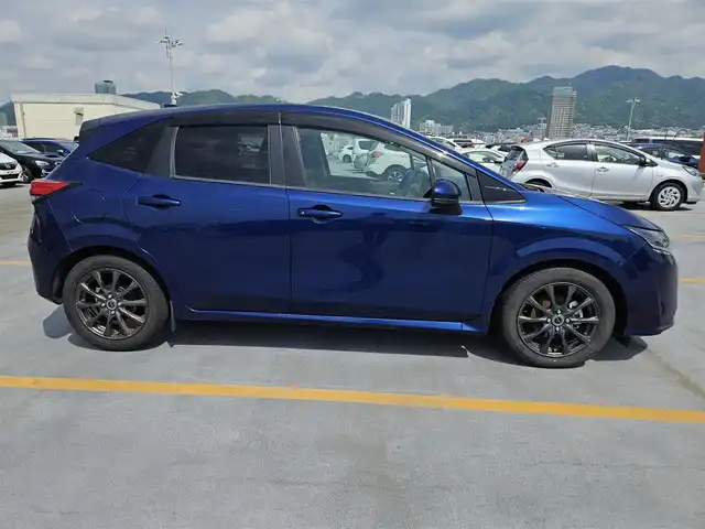日産 ノート X 長崎県 2021(令3)年 6万km オーロラフレアブルーパール 純正ナビ/フルセグTV/インテリジェントアラウンドビューモニター/ビルトインETC2.0/ドライブレコーダー/ソナー機能/全方位運転支援システム/・インテリジェントエマージェンシーブレーキ/・踏み間違い衝突防止アシスト/・標識検知機能/・衝突防止支援システム/・ふらつき警報/・車線逸脱防止支援システム/・後側方車両検知機能/・後退時車両検知機能/SOSコール/インテリジェントルームミラー/純正アダプティブLEDヘッドランプ/LEDフロントフォグランプ/ハイビームアシスト/エアノヴァ16インチアルミホイール/インテリジェントキー/プッシュパワースターター/禁煙車