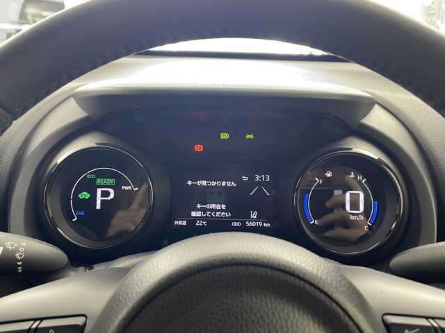 トヨタ ヤリス ハイブリッド Z 兵庫県 2020(令2)年 5.6万km センシュアルレッドマイカ ・純正8インチナビ＆BT＆USB＆Miracast/・シートヒーター/・シートメモリー/・トヨタセーフティセンス/・レーダークルーズコントロール/・レーンディパーチャーアラート/・プリクラッシュセーフティ/・オートマチックハイビーム/・クリアランスソナー/・LEDヘッドライト/・前後ドライブレコーダー/・バックカメラ/・ビルトインETC/・プッシュスタート/・ヘッドライトレベライザー/・スペアキー/・カーテンエアバック