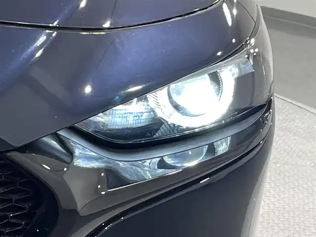マツダ マツダ３ファストバック XD Lパッケージ 愛知県 2019(令1)年 3.6万km ディープクリスタルブルーマイカ 純正１０．２５インチＳＤナビ/（Bluetooth/フルセグTV/CD・DVD再生/USB/HDMI)　/３６０°ビューモニター　/レーダークルーズコントロール/衝突被害軽減ブレーキ/ビルトインＥＴＣ　/ブラインドスポットモニター（BSM)/ヘッドアップディスプレイ　/前後ドライブレコーダー　/シートヒーター　/ステアリングヒーター/メモリー機能付パワーシート/パドルシフト/USB接続