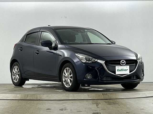 マツダ デミオ 13S ツーリング 愛知県 2016(平28)年 5.4万km ディープクリスタルブルーマイカ 純正マツダコネクトナビゲーション/CD DVD フルセグTV Bluetooth/バックカメラ/ETC/スマートシティブレーキアシスト/ブラインドスポットモニター/アイドリングストップ/横滑り防止装置/社外レーダー/LEDヘッドライト/オートライト/フォグライト/シートヒーター(D/N)/ステアリングリモコン/ドライブレコーダー/スマートキー/エンジンプッシュスタート/ドアバイザー/フロアマット
