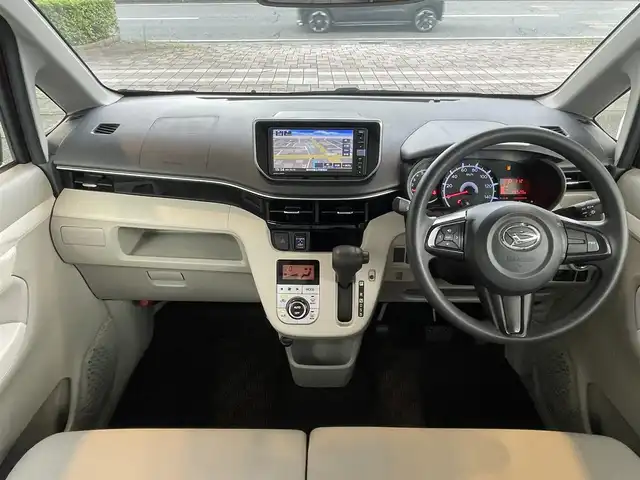 ダイハツ ムーヴ X SAⅢ 静岡県 2019(令1)年 6万km ファイアークォーツレッドM ４ＷＤ車/衝突軽減Ｂ　/オートハイビーム /リアセンサー /純正ナビ　/地デジ　/Ｂカメラ　/ステアリングスイッチ/運転席シートヒーター　　/社外１４インチＡＷ　/ＩＳＦＩＸ　/スマートキー　/スペアキー　/保証書　/取説