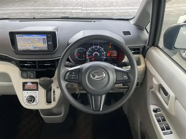 ダイハツ ムーヴ X SAⅢ 静岡県 2019(令1)年 6万km ファイアークォーツレッドM ４ＷＤ車/衝突軽減Ｂ　/オートハイビーム /リアセンサー /純正ナビ　/地デジ　/Ｂカメラ　/ステアリングスイッチ/運転席シートヒーター　　/社外１４インチＡＷ　/ＩＳＦＩＸ　/スマートキー　/スペアキー　/保証書　/取説