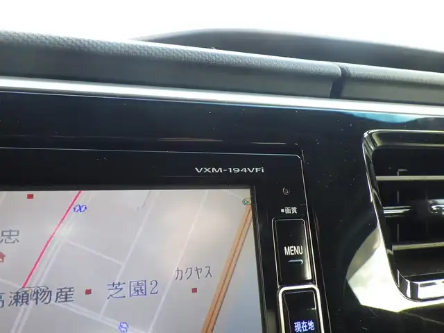 ホンダ ステップワゴン スパーダ ハイブリッド G ホンダセンシング 千葉県 2018(平30)年 5.7万km オブシダンブルーパール ホンダセンシング/●衝突軽減ブレーキ〈CMBS〉/●誤発進抑制機能/●歩行者事故低減ステアリング/●路外逸脱抑制機能/●渋滞追従機能付ACC〈アダプティブ・クルーズ・コントロール〉/●LKAS〈車線維持支援システム〉/●先行車発進お知らせ機能/●標識認識機能/純正ナビ（VXM-194VFi）/・CD/DVD/・Bluetooth/・フルセグTV/バックカメラ/ビルトインETC/ドライブレコーダー/両側パワースライドドア/革巻きステアリング/ステアリングスイッチ/電動パーキングブレーキ/ブレーキホールド/LEDヘッドランプ/フォグランプ/オートライト/スマートキー＆プッシュスタート/電動格納ミラー/フロント・フルオートエアコンディショナー＋リア・マニュアルクーラー/純正16インチAW/純正フロアマット/ドアバイザー/Wエアバッグ