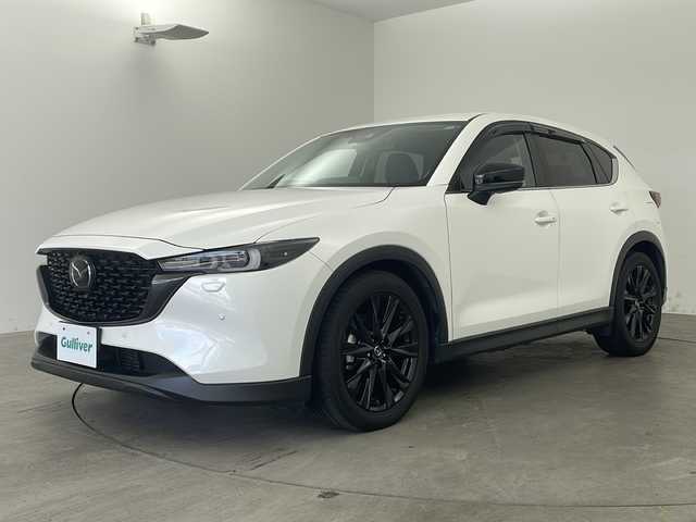 マツダ ＣＸ－５ XD ブラックトーンエディション 兵庫県 2022(令4)年 5.1万km スノーフレイクホワイトパールマイカ ・純正ナビ&TV&USB&BT&スマホ連携/・全方位カメラ/・スマートキー/・ＥＴＣ/・前後ドライブレコーダー/・ハーフレザーシート/・シートヒーター/・ステアリングヒーター/・ヘッドアップディスプレイ/・i-ACTIVSENSE/・ブラインドスポットモニター/・追従型クルーズコントロール/・衝突被害軽減ブレーキ/・レーンキープ・アシスト・システム/・AT誤発進抑制制御/・スマート・シティ・ブレーキ・サポート/・コーナーセンサー/・ＬＥＤオートライト/・電動リアゲート/・純正フロアマット/・純正AW/・横滑り防止装置