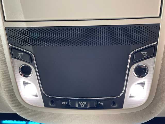 ホンダ オデッセイ ハイブリッド e:HEVアブソルート EX 埼玉県 2021(令3)年 4.4万km プラチナホワイトパール ホンダセンシング /純正10インチメモリナビ/　　CD/DVD/BT/フルセグ/HDMI /全方位カメラ /両側パワースライドドア /パワーバックドア /レーダークルーズコントロール /LEDオートライト /ハーフレザーシート/パワーシート /シートヒーター /純正18インチアルミホイール/ブラインドスポットモニター/ステアリングスイッチ/電子パーキング/純正ETC2.0