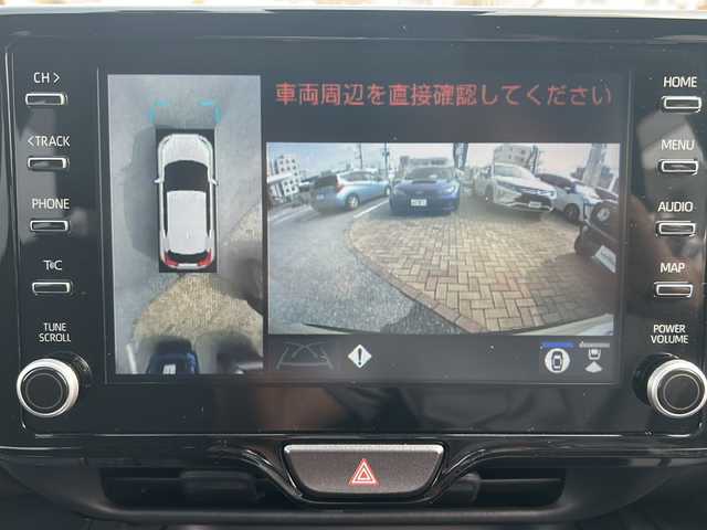 トヨタ ヤリスクロス Z 沖縄県 2023(令5)年 0.6万km ブラックマイカ/ベージュ 2トーン 純正ディスプレイオーディオ（Bluetooth・HDMI）/全方位カメラ/ETC/ドライブレコーダー/パワーシート/シートヒーター/レザー調シートカバー/オートライト/衝突軽減システム/コーナーセンサー/レーンキープアシスト/オートホールド/ハンドルヒーター/革巻きステアリング/ステアリングスイッチ/電動格納ミラー/クルーズコントロール/LEDヘッドライト