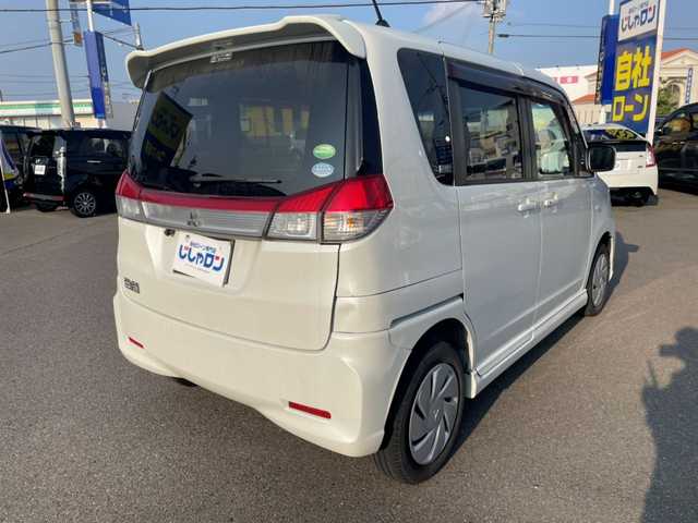 三菱 デリカＤ：２ リミテッド 和歌山県 2015(平27)年 3.5万km パールホワイト (株)IDOMが運営する【じしゃロン和歌山店】の自社ローン対象車両になります。こちらは現金ご利用時の価格です。/自社ローンご希望の方は別途その旨お申付け下さい。/純正SDナビ/　(AM/FM/ワンセグ/CD/DVD/BT)/ETC/純正フロアマット/片側パワースライド