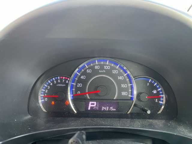 三菱 デリカＤ：２ リミテッド 和歌山県 2015(平27)年 3.5万km パールホワイト (株)IDOMが運営する【じしゃロン和歌山店】の自社ローン対象車両になります。こちらは現金ご利用時の価格です。/自社ローンご希望の方は別途その旨お申付け下さい。/純正SDナビ/　(AM/FM/ワンセグ/CD/DVD/BT)/ETC/純正フロアマット/片側パワースライド