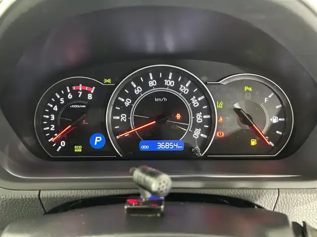 トヨタ ヴォクシー ZS 煌Ⅲ 佐賀県 2021(令3)年 3.7万km ブラック 社外11インチナビ（ALPAINE）/フルセグTV/Bluetooth/CD/DVD/バックカメラ/社外12.8インチフリップダウンモニター（ALPAINE）/モデリスタエアロ/両側パワースライドドア/ビルトインETC/前方・後方ドライブレコーダー/クルーズコントロール/トヨタセーフティーセンス/パーキングソナー/コーナーセンサー/先行車発進告知機能/衝突被害軽減ブレーキ/純正フロアマット/純正16インチアルミホイール/社外シートカバー/Wエアコン