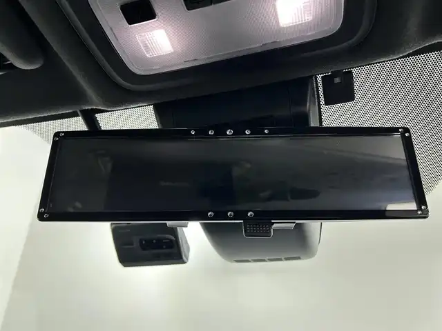 トヨタ ヴォクシー ZS 煌Ⅲ 佐賀県 2021(令3)年 3.7万km ブラック 社外11インチナビ（ALPAINE）/フルセグTV/Bluetooth/CD/DVD/バックカメラ/社外12.8インチフリップダウンモニター（ALPAINE）/モデリスタエアロ/両側パワースライドドア/ビルトインETC/前方・後方ドライブレコーダー/クルーズコントロール/トヨタセーフティーセンス/パーキングソナー/コーナーセンサー/先行車発進告知機能/衝突被害軽減ブレーキ/純正フロアマット/純正16インチアルミホイール/社外シートカバー/Wエアコン
