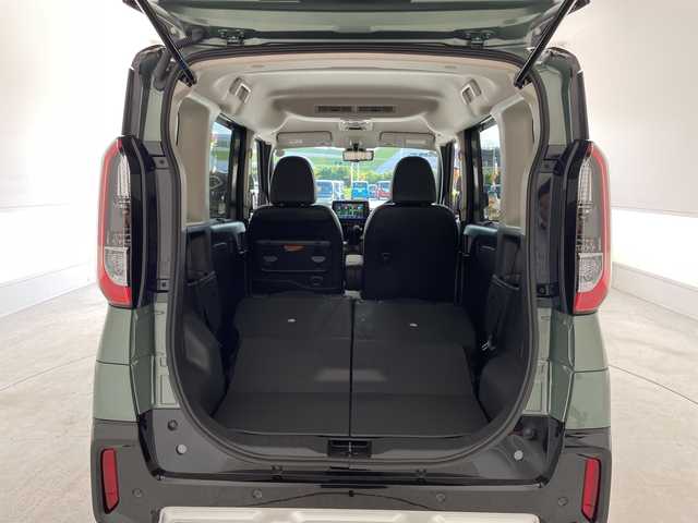 三菱 デリカミニ T プレミアム 愛知県 2025(令7)年 0.1千km ＤグリーンＭ マイパイロット/届出済未使用車/純正9型ディスプレイ/全方位カメラ/両側パワースライドドア/クルーズコントロール/シートヒーター/バックカメラ/コーナーセンサー/純正アルミホイール/ルーフレール/純正アルミホイール/LEDヘッドライト/パドルシフト/ステアリングヒーター/インテリジェントミラー/オートマチックハイビーム/衝突軽減システム/フルセグ/Bluetooth/ステアリングスイッチ/スマートキー/プッシュスタート