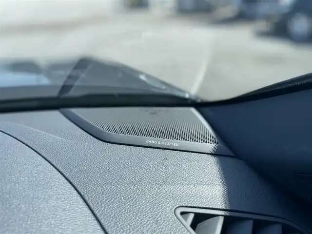 アウディ アウディ Ｑ３ SB 35TDIクワトロ Sライン 栃木県 2020(令2)年 3.3万km デイトナグレーパールエフェクト ワンオーナー /スタッドレスAW付き積込/Bang&Olufsen/アドバンストキー /ナビ/AppleCarPlay/全方位カメラ/ETC/ACC/パワーテールゲート/LEDヘッドライト/オートライト/リヤシーケンシャルインジケーター/バーチャルコックピット/パーキングエイド /ブラインドスポット /レーンキープアシスト/ドライブレコーダー/アンビエントライト