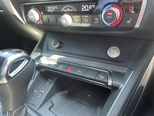 アウディ アウディ Ｑ３ SB 35TDIクワトロ Sライン 栃木県 2020(令2)年 3.3万km デイトナグレーパールエフェクト ワンオーナー /スタッドレスAW付き積込/Bang&Olufsen/アドバンストキー /ナビ/AppleCarPlay/全方位カメラ/ETC/ACC/パワーテールゲート/LEDヘッドライト/オートライト/リヤシーケンシャルインジケーター/バーチャルコックピット/パーキングエイド /ブラインドスポット /レーンキープアシスト/ドライブレコーダー/アンビエントライト