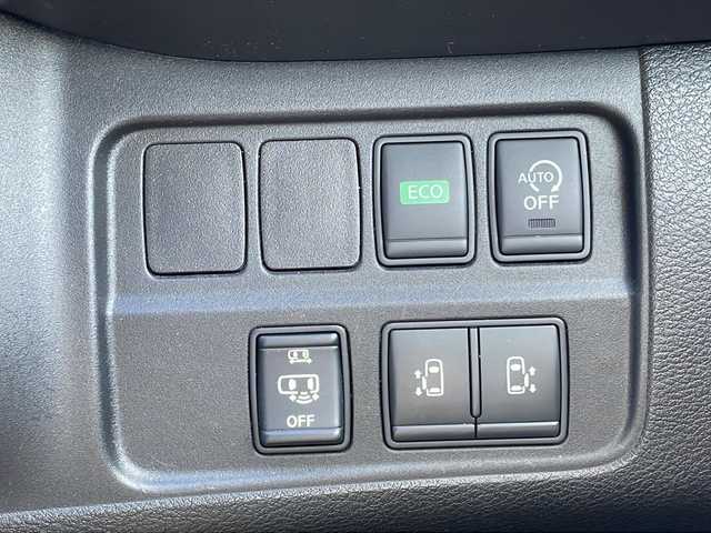 日産 セレナ ハイウェイスター プロパイロットED 沖縄県 2016(平28)年 8.4万km アズライトブルー 純正ナビ・TV・Bluetooth・CD・DVD/バックカメラ/フリップダウンモニター/両側パワースライドドア/ETC/コーナーセンサー/オートライト/衝突軽減システム/プロパイロット/レーンキープアシスト/LEDヘッドライト/レーンキープアシスト